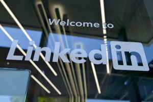 Les astuces pour optimiser son profil LinkedIn et se démarquer professionnellement